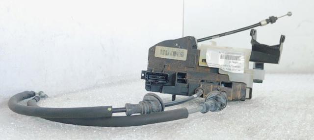 814202B000 Cerradura de la puerta trasera derecha comprar Girona