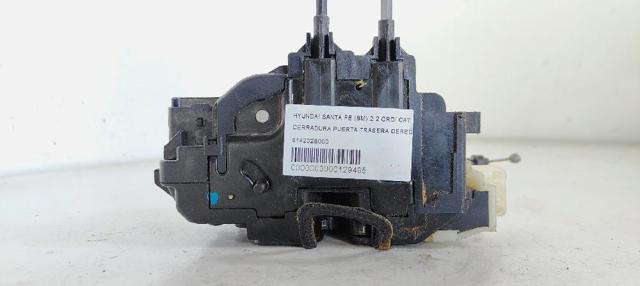 814202B000 Cerradura de la puerta trasera derecha  comprar en Zaragoza