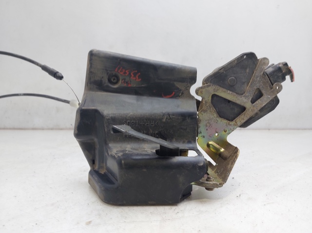 HYUNDAI 814202E000 Cerradura de la puerta trasera derecha  en stock Salamanca