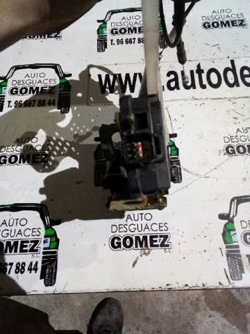 814202E000 HYUNDAI Cerradura de la puerta trasera derecha  en stock Córdoba