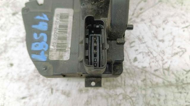 814202L000 HYUNDAI Cerradura de la puerta trasera derecha comprar Alcalá