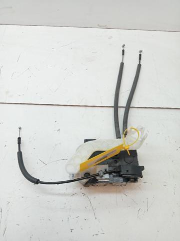 814202Y010 Cerradura de la puerta trasera derecha  en stock Sabadell