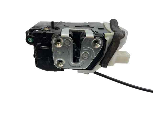 814202Y010 HYUNDAI Cerradura de la puerta trasera derecha  disponible Alicante