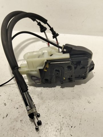 HYUNDAI 814203K000 Cerradura de la puerta trasera derecha comprar Barcelona
