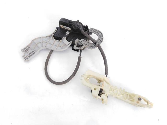 HYUNDAI 814203U000 Cerradura de la puerta trasera derecha  en stock Terrassa