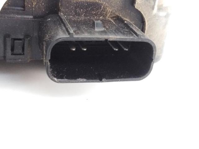 HYUNDAI 814203U000 Cerradura de la puerta trasera derecha comprar Tarragona