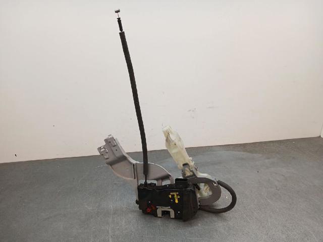 HYUNDAI 814203U000 Cerradura de la puerta trasera derecha  en stock Salamanca