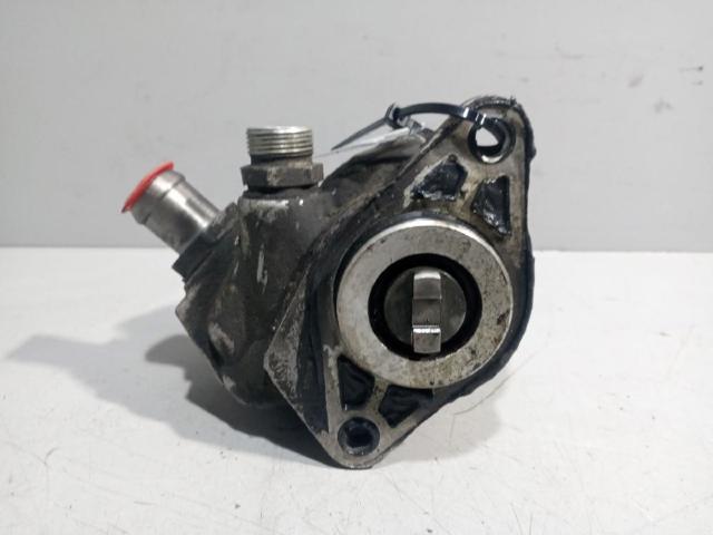 Bomba de dirección asistida  81471016161 MAN