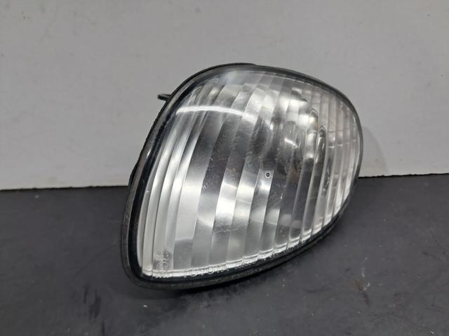 Luz de gálibo izquierda 8152012870 TOYOTA