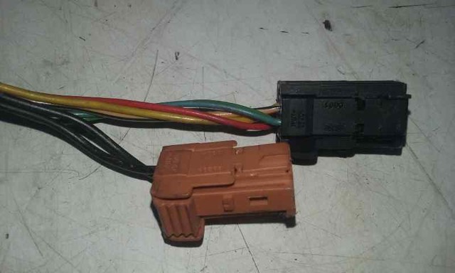 8154AR Espejo de retrovisor derecho comprar Sevilla