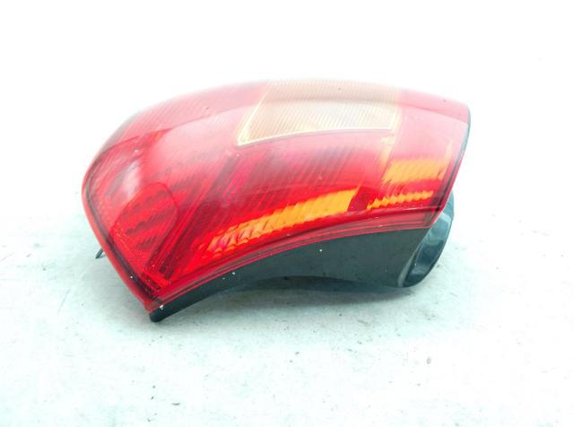 TOYOTA 8155102150 Piloto trasero derecho  comprar en Albacete