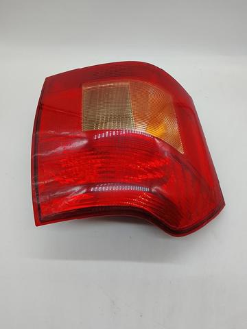 8155102150 TOYOTA Piloto trasero derecho  en stock Huelva