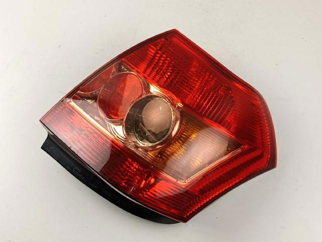 8155102300 TOYOTA Piloto trasero derecho  comprar en Jaén