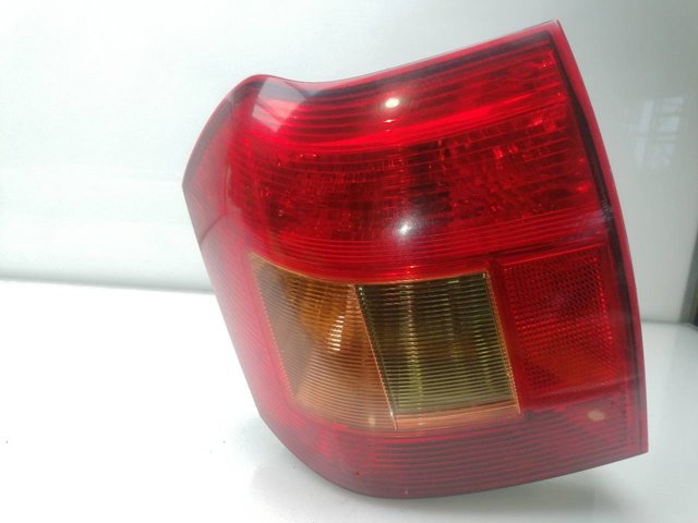 TOYOTA 8155102300 Piloto trasero derecho  comprar en Albacete