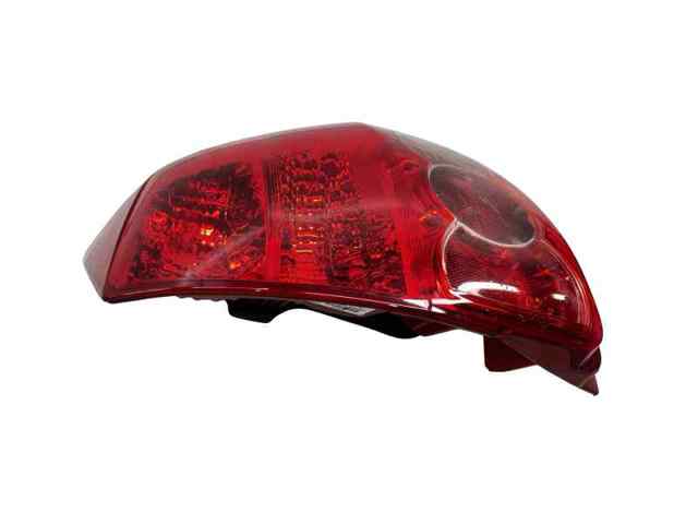8155102380 TOYOTA Piloto trasero derecho  disponible Ourense