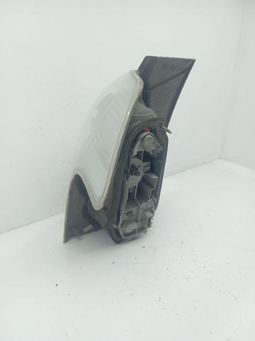 815510F020 TOYOTA Piloto trasero derecho  en stock Huelva