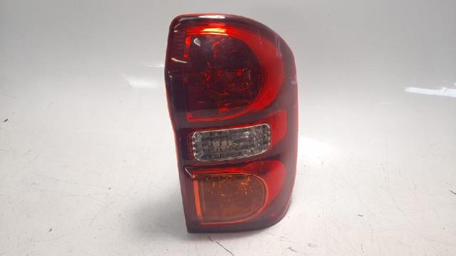 8155142040 TOYOTA Piloto trasero derecho comprar Alcalá