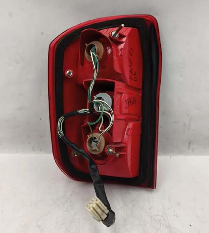 8155142040 TOYOTA Piloto trasero derecho  en stock Gandía