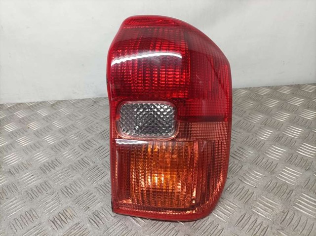 8155142060 TOYOTA Piloto trasero derecho comprar Madrid