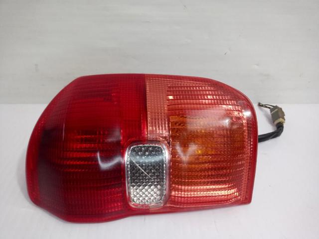 TOYOTA 8155142060 Piloto trasero derecho  comprar en Albacete