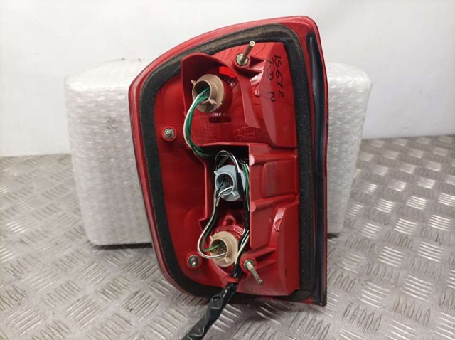 8155142060 Piloto trasero derecho  comprar en Pontevedra