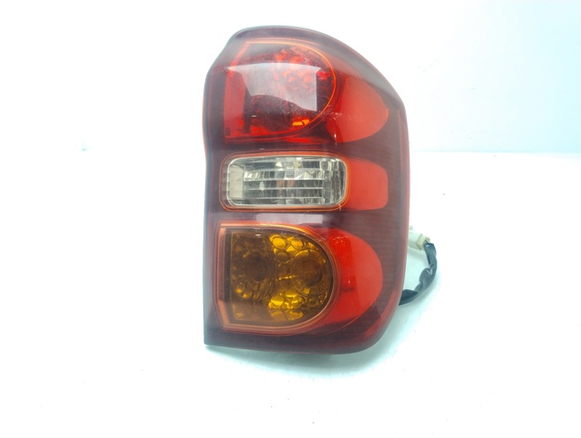 8155142060 Piloto trasero derecho  en stock Sabadell