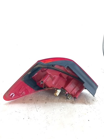 8155142090 TOYOTA Piloto trasero derecho  en stock Córdoba