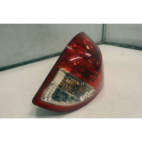 8155142090 TOYOTA Piloto trasero derecho  en stock Gandía