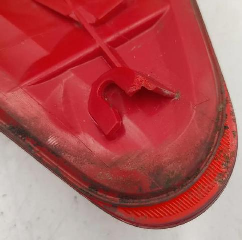 8155142091 TOYOTA Piloto trasero derecho  disponible Ourense