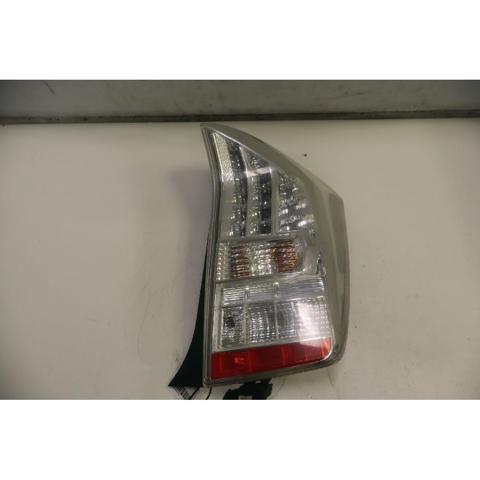 8155147122 TOYOTA Piloto trasero derecho  en stock Huelva