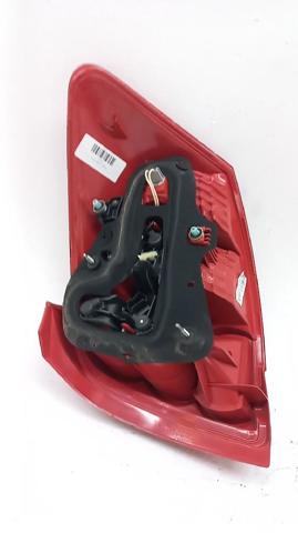 8156102380 TOYOTA Piloto trasero izquierdo  en stock Gandía