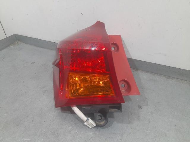 TOYOTA 8156102740 Piloto trasero exterior izquierdo  en stock Salamanca