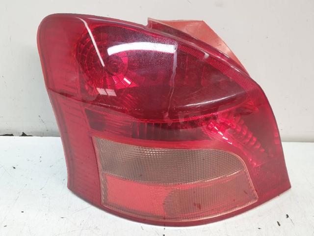 815610D110 TOYOTA Piloto trasero izquierdo comprar Madrid