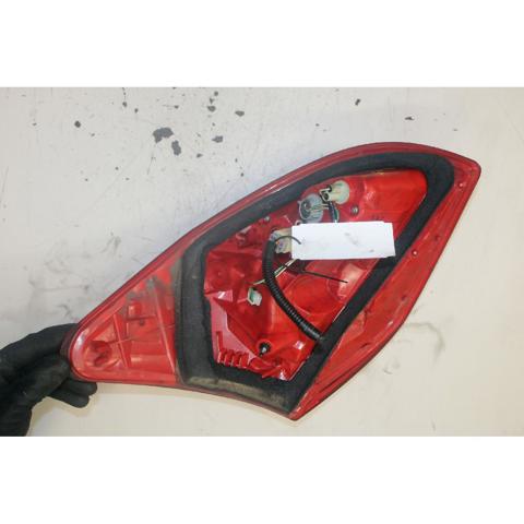 8156142090 TOYOTA Piloto trasero izquierdo  disponible Vigo