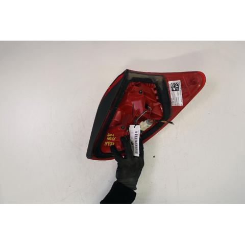 8156142120 TOYOTA Piloto trasero izquierdo comprar Alcalá
