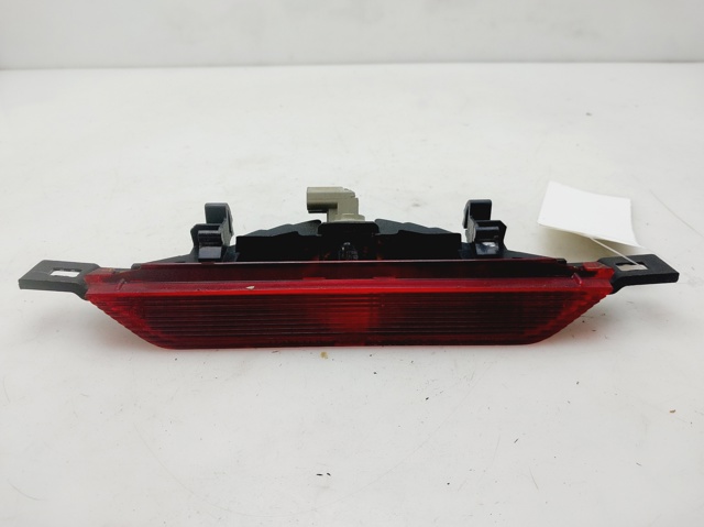 Luz central de freno Toyota Avensis (2001-2009)