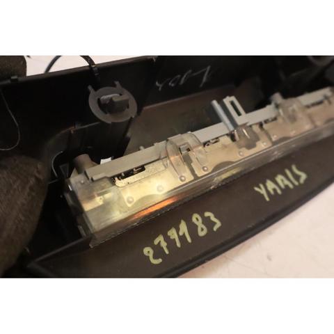 TOYOTA 8157005100 Luz de freno trasera adicional  disponible Lugo