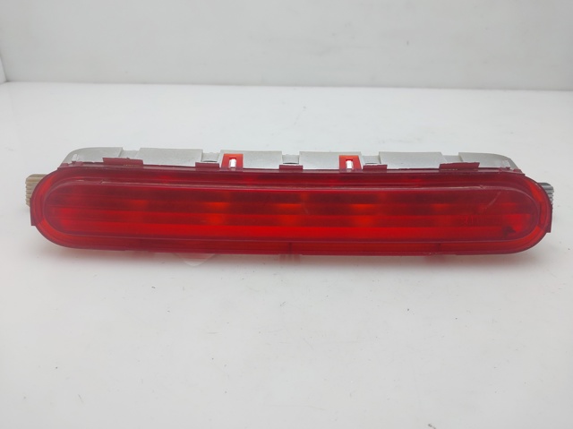 Luz de freno adicional Corolla  monovolumen (2004-2009) original desde 39,20 €