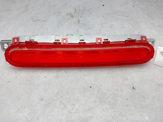 Luz de freno adicional para Toyota Corolla  (R10)
