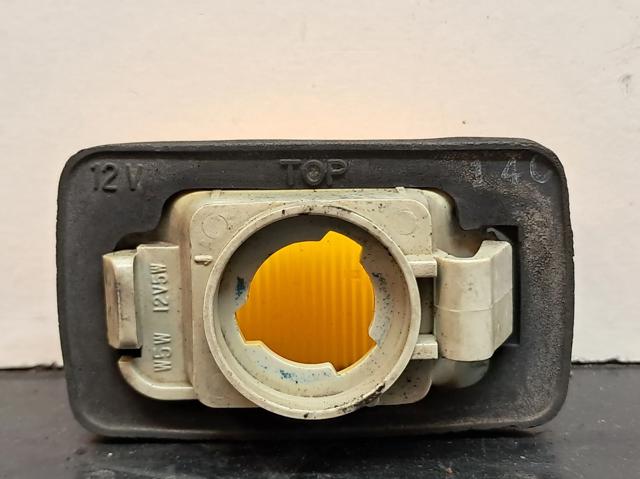 Luz intermitente guardabarros Toyota Carina 2 T17