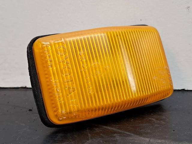 Luz intermitente guardabarros Toyota Carina 2 T17