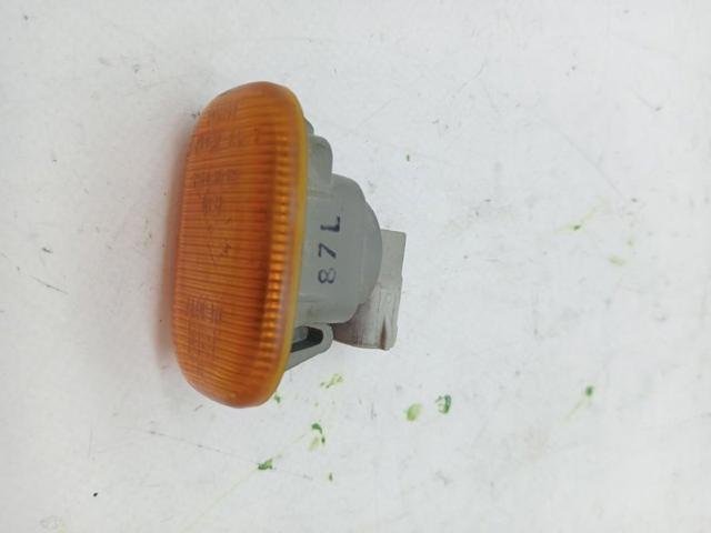 Luz intermitente guardabarros 8173020210 Toyota