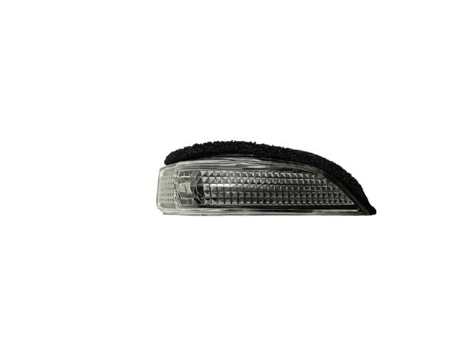 Luz intermitente del espejo retrovisor derecho 817310D080 TOYOTA