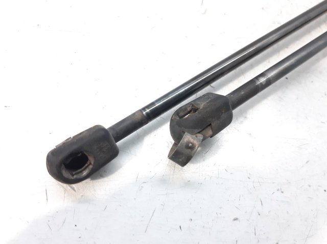 817701C001 HYUNDAI Amortiguador maletero comprar Bilbao