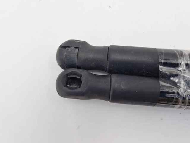 817701H310 HYUNDAI Amortiguador maletero comprar Bilbao