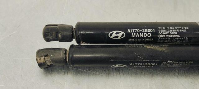 817702B001 HYUNDAI Amortiguador maletero comprar Alcalá