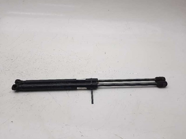 Muelle neumatico maletero 817702K000 HYUNDAI