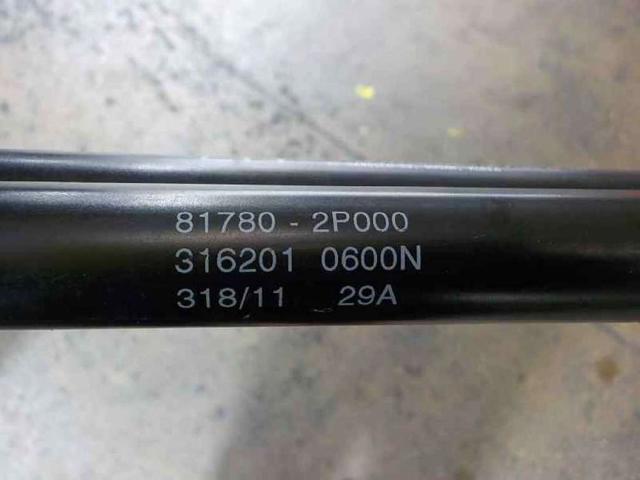 817702P000 Amortiguador de la tapa del maletero  comprar en Zaragoza