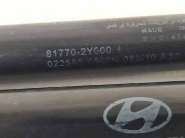 HYUNDAI 817702Y000 Amortiguador de la tapa del maletero  comprar en Albacete