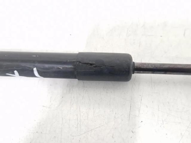 817702Y000 HYUNDAI Amortiguador maletero  en stock Huelva
